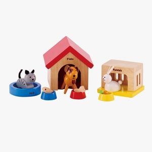 NIB Hape Family Pets Set